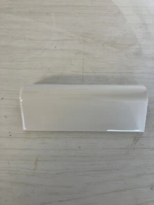$15 • Buy 1 Pc Of Florida Tile V- Cap #8262 Vintage Bone Counter Rail Glossy