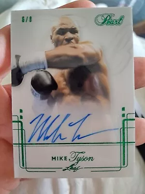 Mike Tyson Green Pearl Auto /6  Read Description  • $127.78