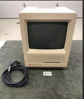 Apple Vintage Macintosh SE/30 Model# M5117 • $299.99