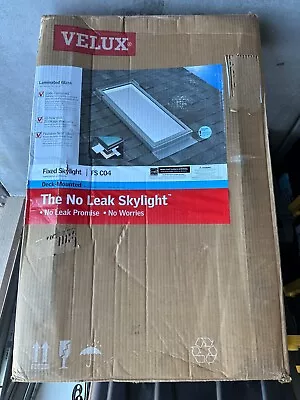 VELUX FS C04 2004 21 X 37.88 Inch Fixed Deck-Mount Skylight • $129