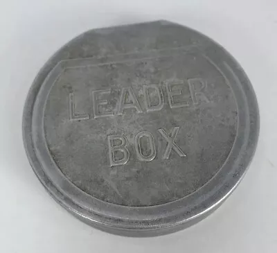 Vintage Metal Aluminum Fishing Leader Box Tin Fly Fishing Outdoors See Pictures • $24.95