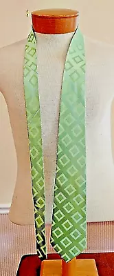 Geoffrey Beene SILK Neck Tie ~Textured Mint Green ~ Stain Resistant Vintage • $11.95