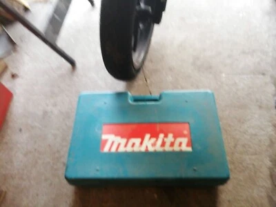 £45 • Buy Makita Cordless Hammer Drill BHR200 2 Batteries, Charger & Case