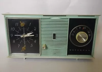 Vintage Working Motorola C24B Alarm Clock AM Radio In Seafoam Green • $75