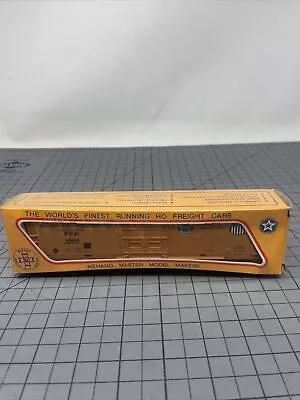 HO Scale Mehano Pacific Fruit Express Box Car Orange P.F.E. #45698 LN OB • $12.74