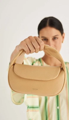 $113.50 • Buy BNWT Oroton Lilou Mini Day Bag Mango $349.00 Sold Out
