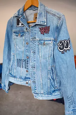 American Eagle X MTV Distressed Oversized Graffiti Patched Trucker Jacket • $25.95