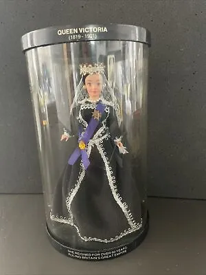 Queen Victoria 1819-1901 Vintage Figurine Ruling Great Britain Over 60 Years 7  • $100