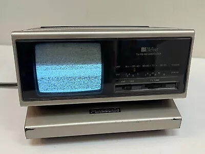Panasonic TR-4060P Folding TV BiSider Alarm Clock AM/FM Radio 1982 Japan Works! • $53.95