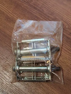 VP-361 Vintage Bicycle Pedals New *Read* VP 361 Clover 🍀  • $12