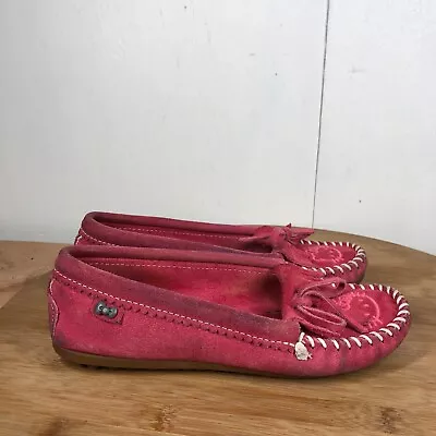 Minnetonka Shoes Women’s 6 Hello Kitty Pink Suede Fringe Classic Moccasins Flats • $7.49