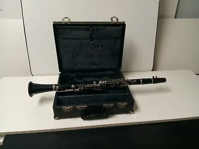 Vito Reso-Tone 3 Student Model Clarinet With Hard Shell Case Ready To Play (B) • $122.50