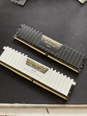 £2.20 • Buy Corsair Vengeance 3000mhz 16 GB (2 X 8 Gb) DDR4 Memory