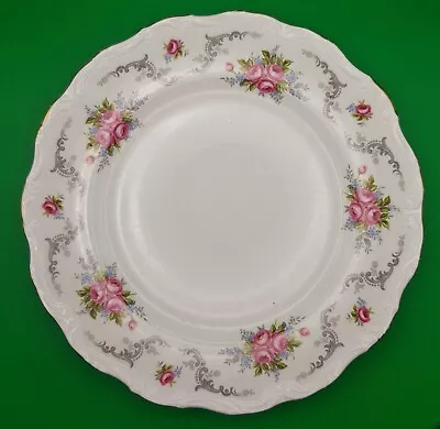 £11.99 • Buy Vintage (1969) Royal Albert Tranquillity Dinner Plate (Size: 10.25  / 260mm)