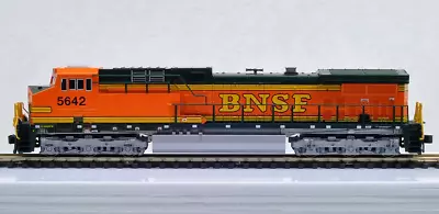 N Scale Kato #5642 176-7111-1 BNSF Heritage II Diesel Locomotive NIB AC4400CW • $222