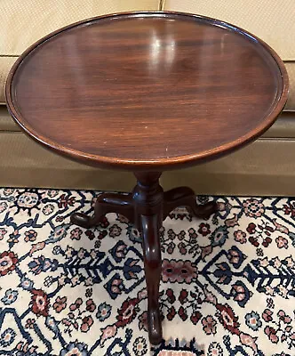 Henkel Harris Mahogany Sherry Stand Or Small Round Table Style ￼5606 #2 • $399