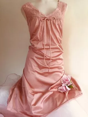 Vintage Nightgown Satin Creamy Satin Vanity Fair USA Med. Pink 44  Nylon NOS • $22.68