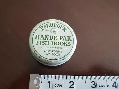 Vintage Pflueger Hook Tin  Hande-Pak Fish Hooks Tin  & Hooks OLD • $9.99