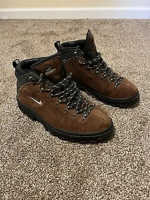 Vintage Nike Air ACG Boots Brown Leather Trail Hiking Boots Women’s 9.5 • $59.99