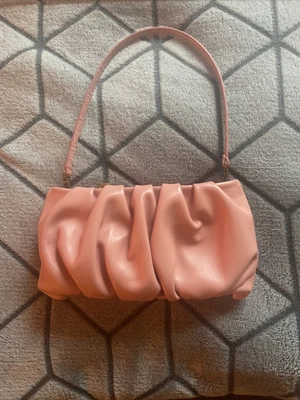 $90 • Buy Staud Bean Bag