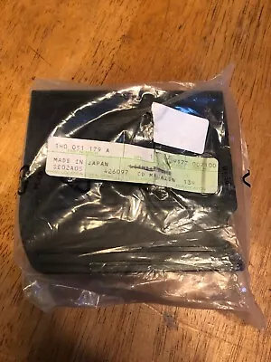 $59 • Buy Volkswagen Clarion 6-Disc CD Changer Magazine New 1H0051179A