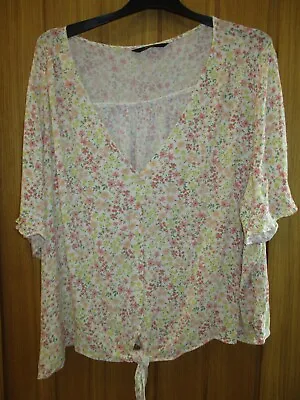 £2 • Buy Size 22 - George - Pretty Tie Front Blouse