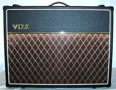 Vox AC15C2 Twin Custom Guitar Combo Amplifier • $345