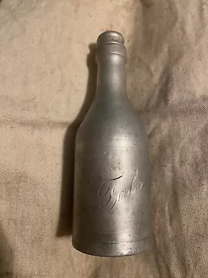 Vintage Old School Barber Shop Aluminium Talcum Bottle • $11.99