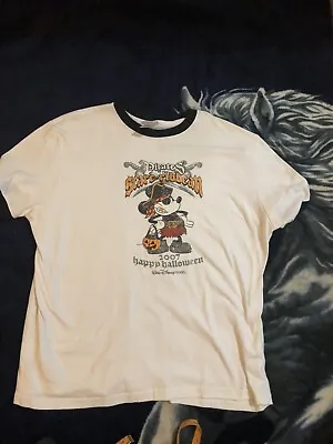 Pirates Of The Scare-ribbean T Shirt 2XL Disney World 2007 Mickey Mouse Magic • $16.99