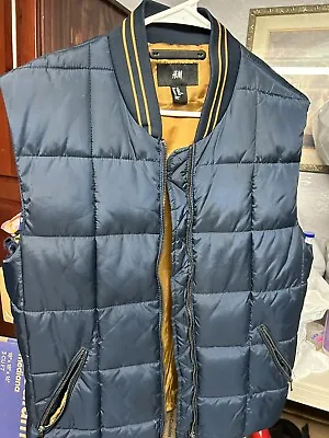 H&M Mens Puffer Vest Size 38R Regular Fit Free Shipping • $15