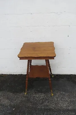 Early 1900s Victorian Tiger Oak Side End Center Table 4991 • $310.50