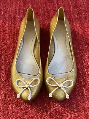 Melissa Gold Jelly Flats Shoes Big Girls Size 5 • $33