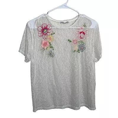 Zara W/B Blouse Women's Small Sheer Lace Short Sleeve Floral Shirt Crew • $6.30