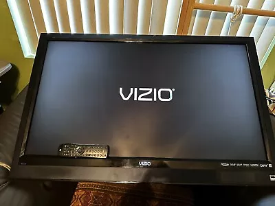 Vizio VO420E 42  1080p HD LCD Television • $80