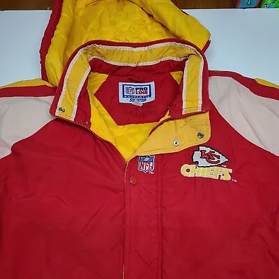 Vintage KC Kansas City Chiefs NFL Pro Line Starter Coat Jacket Hood Adult M • $72.99