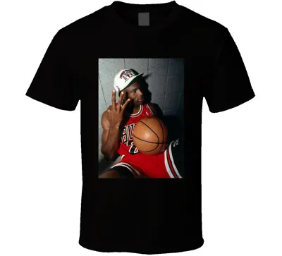 Michael Jordan 3 Championships Rings Basketball Fan T Shirt • $20.99