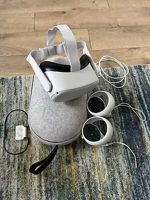Oculus Quest 2 64gb With Controllers And Hard Carrying Case Barely Used • $39