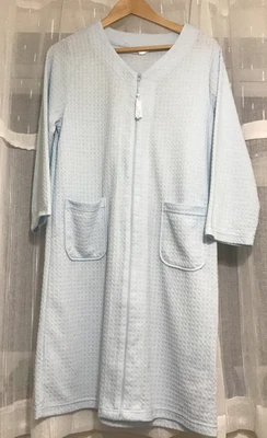 £9.99 • Buy Ladies Marlon Front Zip Fastening Dressing Gown , Size S ,new