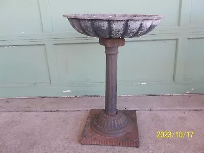 Antique/ Vintage Shell Design Cast Iron & Cast Aluminum Bird Bath Garden Patio • $295