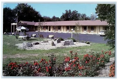 C1950's Post Motor Inn Motel Restaurant Cottages Milford Connecticut CT Postcard • $29.95