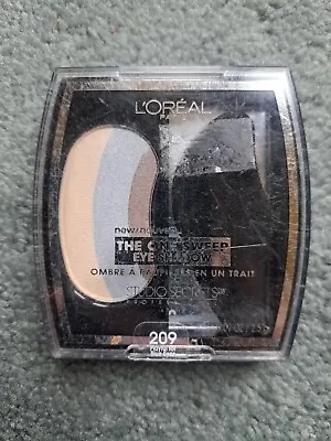 L'Oreal Paris The One Sweep Eye Shadow - 209 Playful For Blue Eyes 0.09 Oz • £20