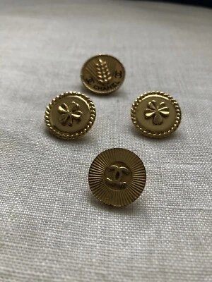 £15 • Buy Genuine Chanel Gold Buttons