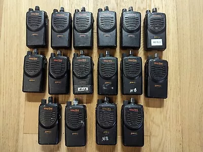 16 Motorola Mag One BPR40 UHF Portable Two Way Radios AAH84RCS8AA1AN • $160