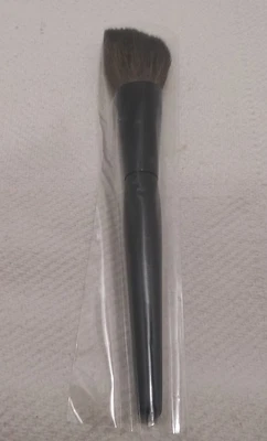 $9.99 • Buy New Mary Kay Angled Cheek Blush Brush New In Plastic