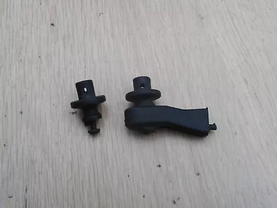 Mugen MBX6R Body Mounts • £3.99