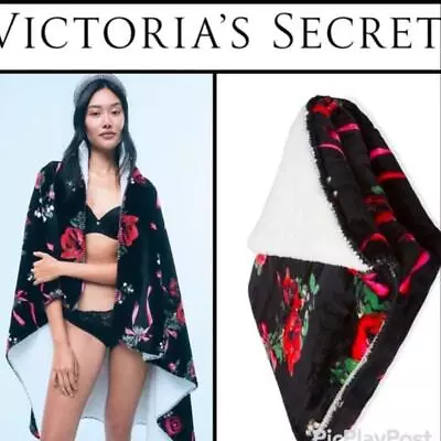 Victoria’s Secret L Plush Fleece Floral Blanket • $35