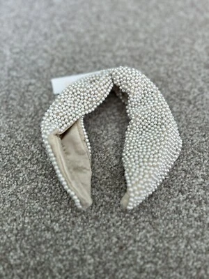 £12 • Buy Accessorize Pearl Beaded Hairband