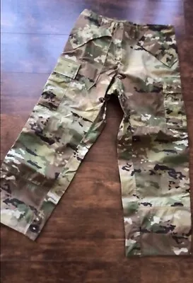 Multicam Rain Pants Medium Regular • $85