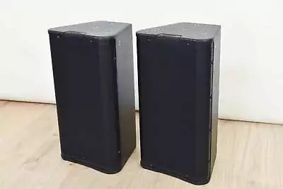 QSC AP-5102 2-Way Acoustic Performance Loudspeaker (PAIR) CG00Z35 • $839.99