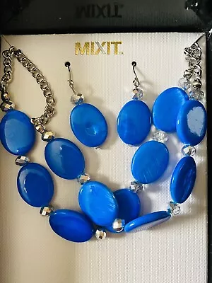 Mixit Blue Stone Necklace & Earrings • $10.88